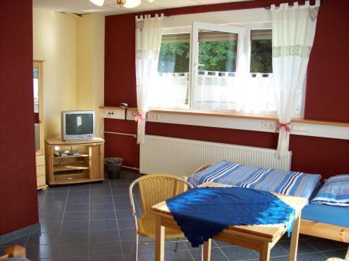Econo Motel Goelzer Büchenbeuren Szoba fotó
